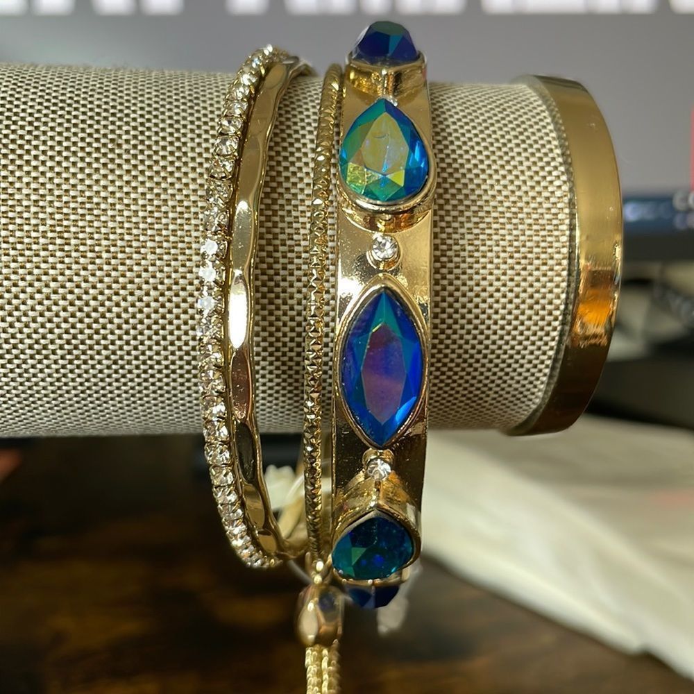 Set Ofstackable Bangles